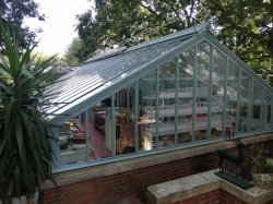 RÃ©novation d' une serre en Bois : Villa Magnan - Emard-Bois-Menuisier-Escalier